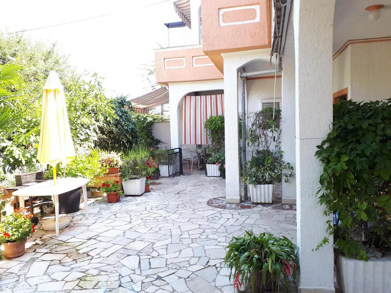 Apartments Vila Ida Vantacici Croatia